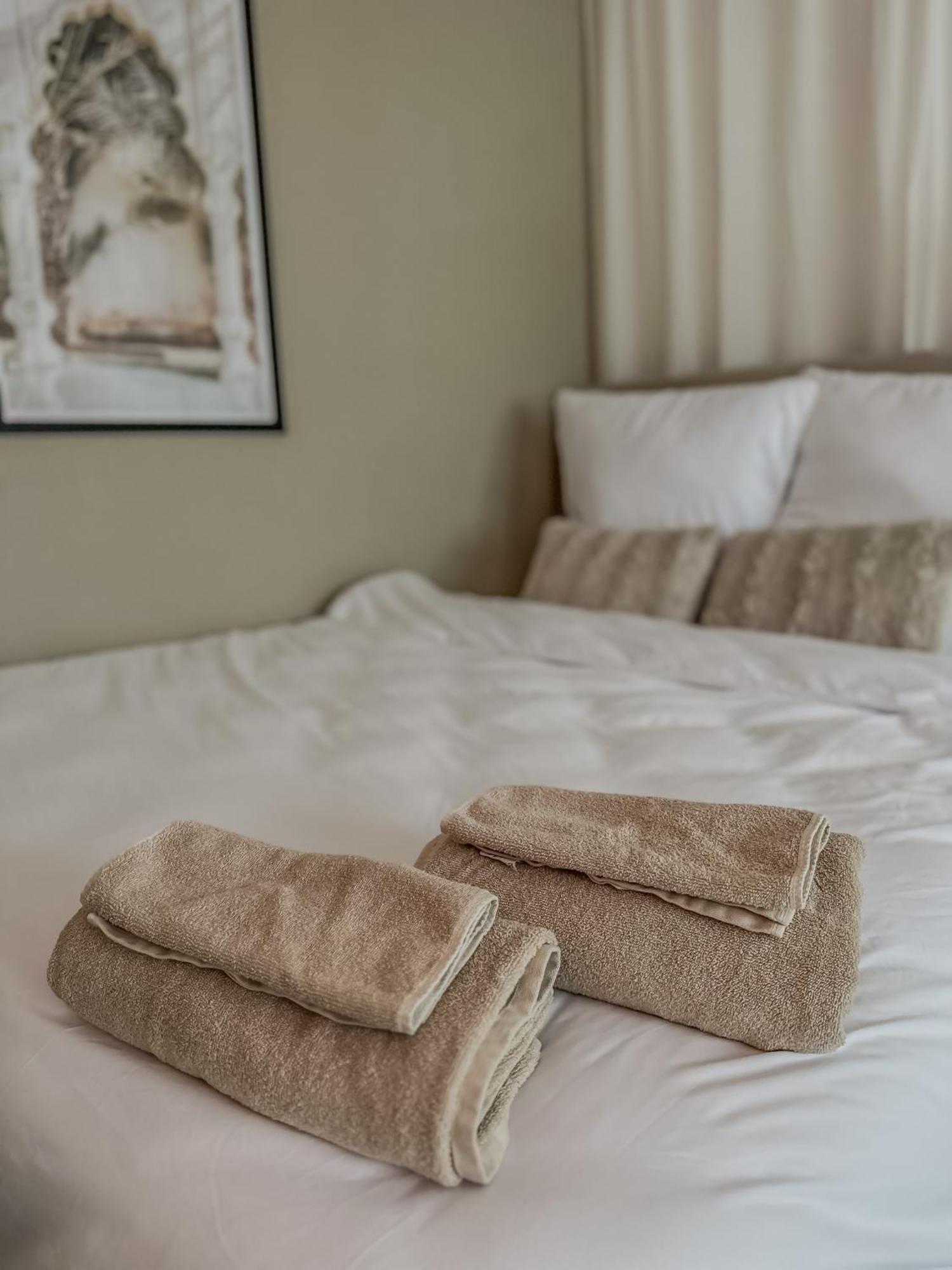 Joyfulhomes City Apartment BRE Buitenkant foto